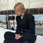 「BTS」Jimin、セクシーでキュートな「Swim」撮影ビハインド…ヨットの帆で遊ぶ無邪気な姿