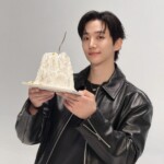 「2PM」ジュノ、レザージャケットなのにかわいい…ファンミのVOD公開