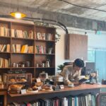 パク・ヒョンシク、日本ファンミーティングを前に近況を公開…本を読む姿も絵になる