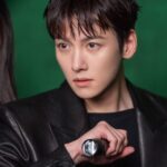 <トレンドブログ>俳優チ・チャンウク、グラビア撮影のビハインドカットを公開…「まぶしいほどの美貌」