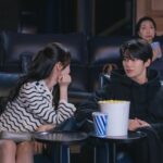 IU、もはや負担になるほど…ビョン・ウソクにべったりと付きまとい、アプローチ（21世紀の大君夫人）