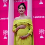 女優ムン・ジイン、「カンヌ・シリーズ」ピンクカーペットを歩く愛らしい「プレママ」