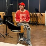 チャン・グンソク、赤色で「CHIMIRO」公演の意気込み…「ギターも弾くの？」