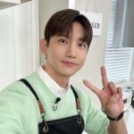 「東方神起」チャンミン、エメラルドグリーンのニットでピース…19番目のゲストは「TREASURE」