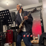 チ・チャンウク、ギターを抱え熱唱…“ロックな横顔”に隠しきれないオーラ