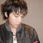 「FTISLAND」イ・ホンギ、何気ない仕草に視線集中…「春が来たみたい！僕のアカウントもおめかし」