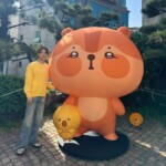 ジュンス、自身のキャラクター「ラムシャ」とのツーショット