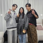 コ・ソヨン、チャン・ドンゴンと娘と一緒に「BTS」コンサート訪問…V＆Jung Kookとスリーショット