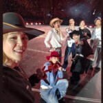 <トレンドブログ>「BTS」Jimin、ステージ上でメンバーと一緒に明るい笑顔…集合写真を公開