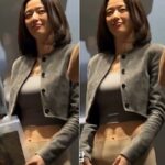 <トレンドブログ>44歳・2児の母チョン・ジヒョン、11字腹筋に騒然…「群体」舞台あいさつで圧巻スタイル披露