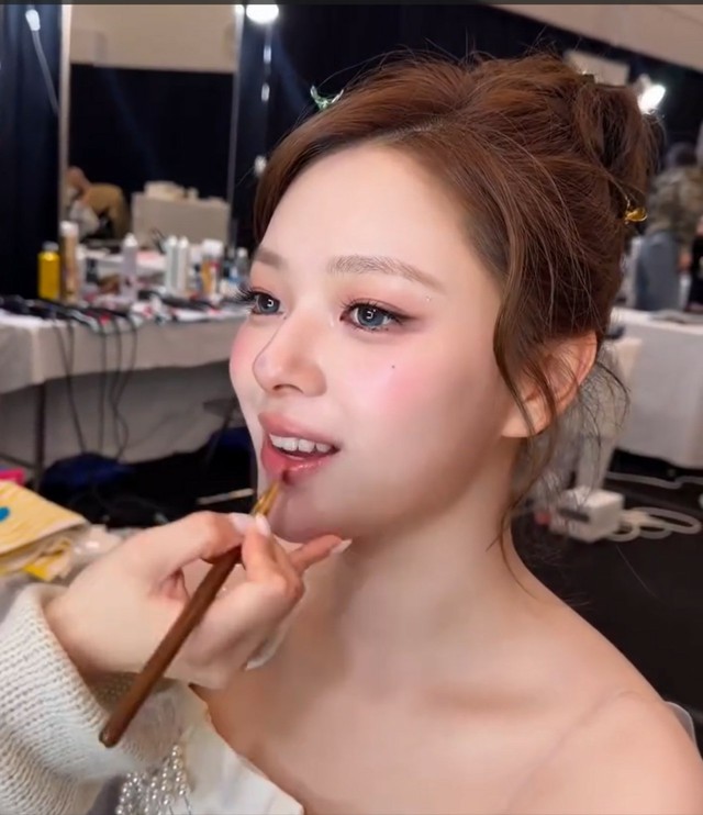 TWICE」ジョンヨン、引き締まった近況が話題…“全盛期が戻った”の声も