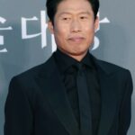 「第62回百想芸術大賞」ユ・ヘジン、映画「王と生きる男」で大賞を受賞「1700万人の観客の皆様に感謝」