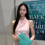 女優キム・ソヒョン、子役のあどけなさから女神へ…百想を沸かせた輝く美貌