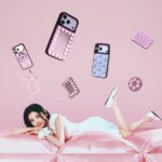 「ILLIT」のWONHEE（ウォンヒ）をアイコンに迎えた新作、「Snappy™ スナップ & スティック」コレクションをCASETiFYから発表