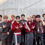 「&TEAM」、2タイプの衣装でふたつの魅力…「KCON JAPAN 2026」に出演