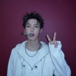 「ASTRO」ユンサナ、鋭い眼差しとノースリーブから覗く逞しい腕にドキッ！…舞台裏の様子を公開