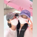 <トレンドブログ>スジ＆ソン・ヘギョ、マスクで顔を隠してもあふれる美貌…「雨の日のデート」