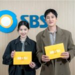 <トレンドブログ>アン・ボヒョン＆チョン・ウンチェ、さらにパワーアップした息の合ったケミ…8月に初放送『財閥X刑事2』の台本読み合わせの様子を公開