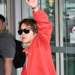 【フォト/動画】「BTS」j-hope、レッドジャケットでフランスへ出国…洗練された空港ファッション
