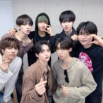 「n.SSign」、ハートのポーズでファンにあいさつ…「あっという間に時間が過ぎた」