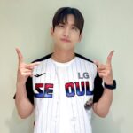 「東方神起」チャンミン、爽やかなユニフォーム姿…力強いV！