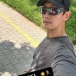 「東方神起」チャンミン、「もうすっかり暑い」近況ショット公開…首筋に汗をにじませランニング