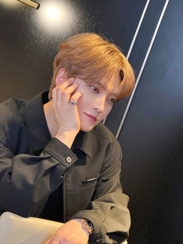 ジェジュン、映画「神社」関連の忙しい1日公開…忙しくても美しい