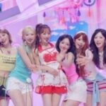 ＜トレンドブログ＞「RESCENE」、「Pretty Girl」を音楽番組で初披露…「KARA」ニコルのサプライズ登場にファン歓呼
