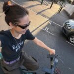 <トレンドブログ>「BLACKPINK」JENNIE、イギリスで過ごす飾らない日常を公開…「休みの日は邪魔されたくない」