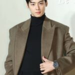 「ASTRO」チャウヌ、洗礼名は「使徒ヨハネ」と判明…軍服務中の新たな近況が話題