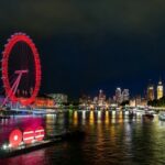 テムズ川に浮かぶ「ARIRANG」のフローティングボートと、赤い照明に照らされた“ロンドン・アイ”…「BTS THE CITY ARIRANG – LONDON」が盛況のうちに幕を閉じる