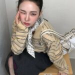 「aespa」KARINA、致命的なウィンクで視線を奪う…「夏が好きな理由」