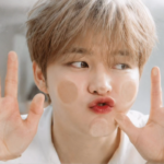 ジェジュン、自身がプロデュースした「VAYONN」のまねに挑戦…キュートな姿に反響