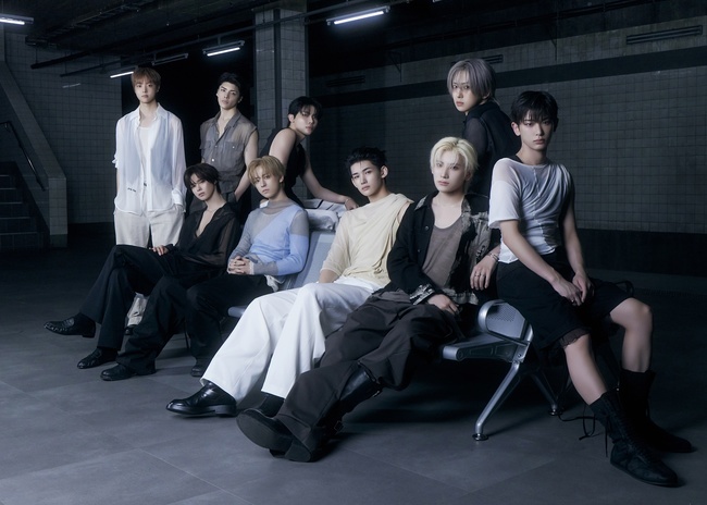 「&TEAM」、「Mark on Me」トレーラーフォト公開…自由を迎えた少年たちの解放感