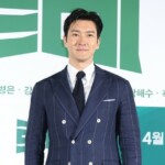 「SUPER JUNIOR」チェ・シウォン、“太極旗論争”を謝罪したヒチョルに言及…「礼儀正しすぎる」