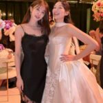 “新婦より視線がいく”女優ユン・ウネ、結婚式で“迷惑ゲスト”ファッション？…賛否両論