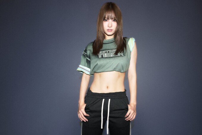Onitsuka Tiger ブランドアンバサダー 「TWICE」MOMO（モモ）を起用