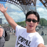 「CNBLUE」ヨンファ、パリの街を満喫…エッフェル塔の前でポーズ（動画あり）