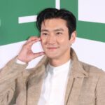 「SUPER JUNIOR」シウォン、ある本を推薦するも…“意味深”発言