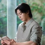 パク・ソジュン、森のようにさわやかでゆとりに満ちたムード…撮影現場のビハインドカット