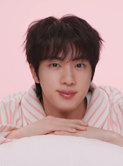 「BTS」Jinからのおやすみのあいさつ…ヒーリングにあふれたメッセージ（動画あり）