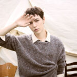 「SEVENTEEN」VERNON、「マリテ・フランソワ・ジルボー」と共にしたFWグラビア公開