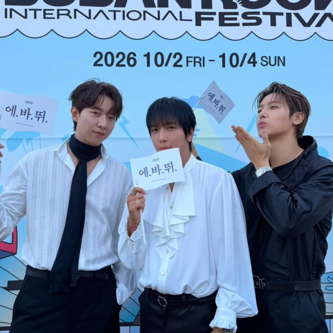 「CNBLUE」ジョン・ヨンファ、「2026 釜山国際ロックフェスティバル」ビハインドカット公開…「釜山を熱狂させた」