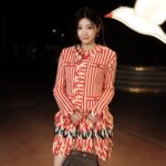 <トレンドブログ>「ILLIT」ウォンヒ、シャネルのパリ・ファッションウィークに出席…キュートさに優雅さがプラス