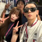 <トレンドブログ>「IVE」チャン・ウォニョンの隣にチョン・ヘインと「CNBLUE」ジョン・ヨンファ、この組み合わせはいったい何？…シンガポールで目撃された“ビジュアルスリーショット”