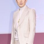 【公式】イ・ジョンジェ、父親の訃報が遅れて明らかに…所属事務所「故人の意向に従い家族葬で静かに」