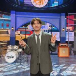 「東方神起」チャンミン、ダンディなスーツスタイルで「ミュージックバンク」に出演…愉快な魅力も（動画あり）