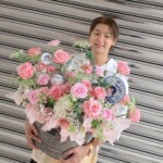 「CNBLUE」カン・ミンヒョク、大きな花かごを抱えて最高の笑顔…「楽しくて幸せだった。また会おうね！」