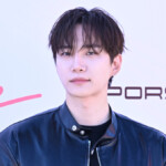 「フォト」「2PM」イ・ジュノ、「2026 ポルシェ・バイブ・ソウル プレビュー」フォトコールイベント出席